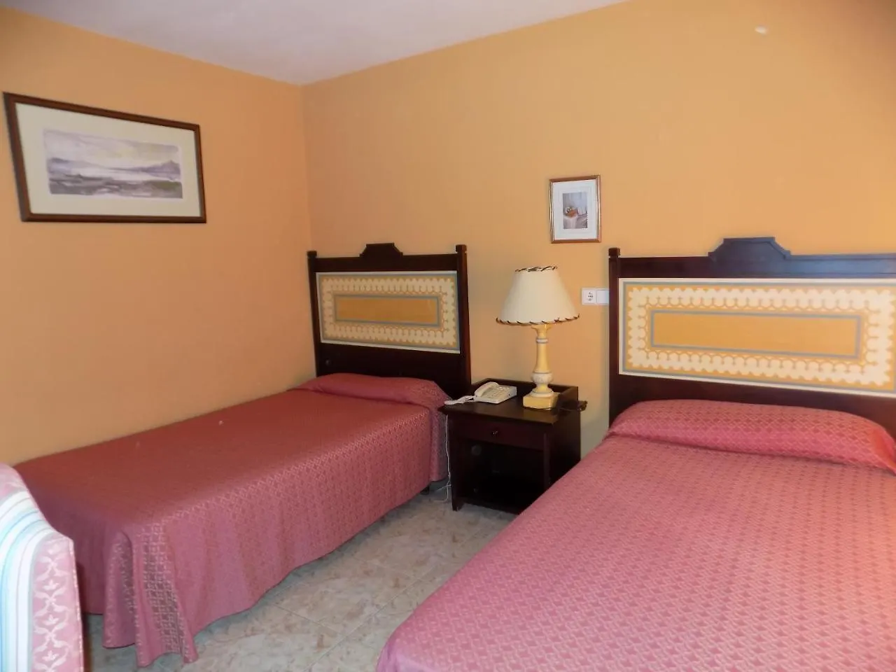 Hotel La Barca Lepe 2*,