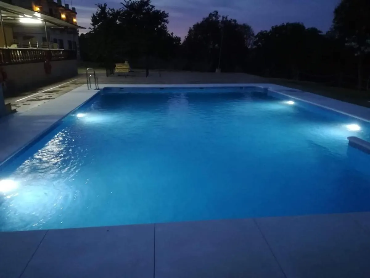 Hotel La Barca Lepe