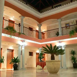 Dolmenes Hotel
