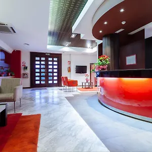 Hotel Philadelfia, Peligros