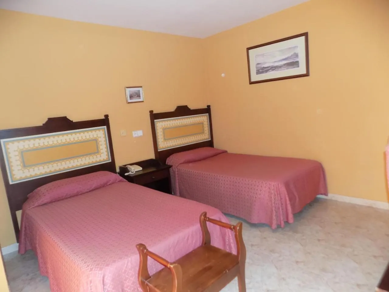 Hotel La Barca Lepe