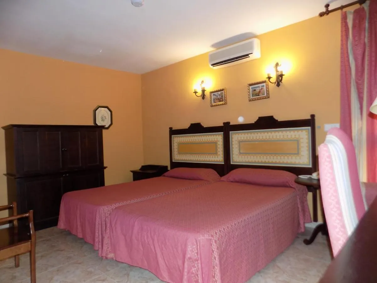 Hotel La Barca Lepe